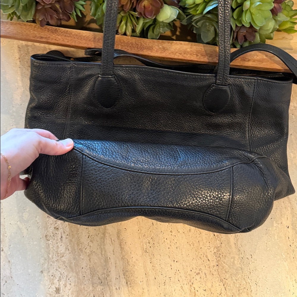 MICHAEL KORS Ani Large Leather Tote Black Bag purse EUC - Picture 5 of 5